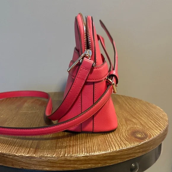 Kate Spade Crossbody Raspberry/Pink - Picture 4 of 5